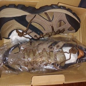 Men's Trail Sneakers